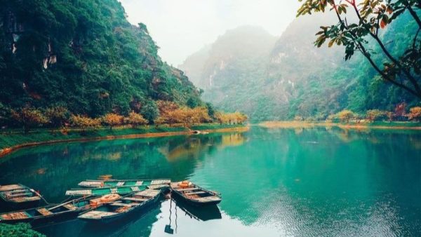 Tour Tuyệt Tình Cốc – Hang Múa – Tràng An 1 ngày