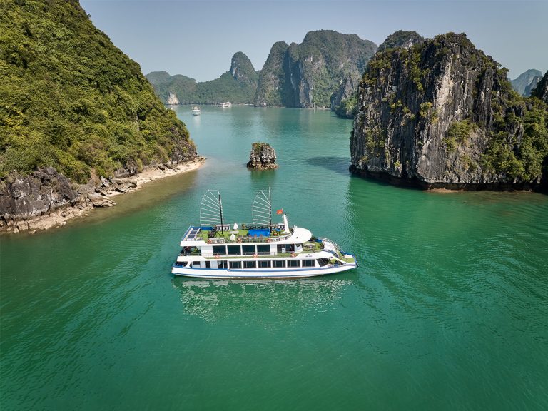 Tour Hạ Long 1 Ngày Từ Hà Nội Trọn Gói | Khám Phá Vịnh Hạ Long Trong Ngày